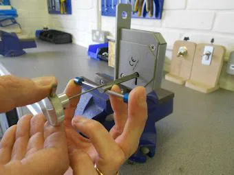 Logan Locksmith Shop Seaside Park, NJ 732-527-4005 - key-broke-in-lock